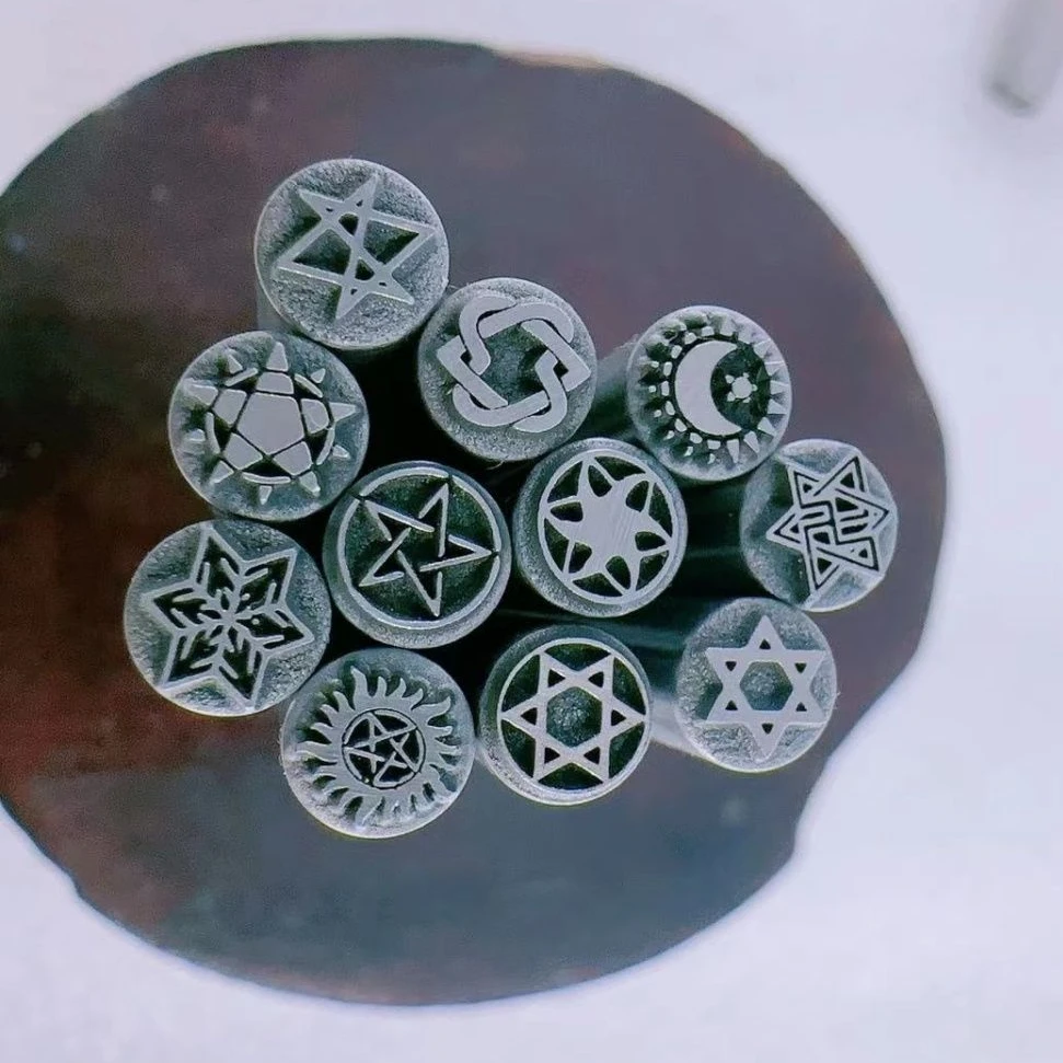 5mm Moon Star Design Metal Sta - огляд і ціна Leatherwork Punching Tool