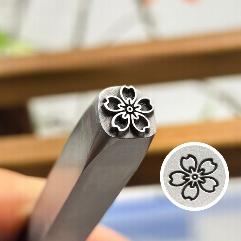 5/7mm Flower Pattern Metal Sta - огляд і ціна Leatherwork Patterns